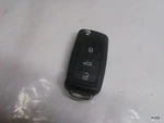 Genuine Vw Jetta Beetle Passat 2011-2019 Oem 4-BUTTON Key 5K0837202DS. Fixed Price $26.59.