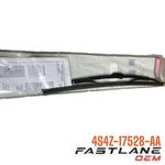 2000-2007 Ford Focus Wiper Blade Assembly New Oem 4S4Z-17528-AA. Fixed Price $13.94.