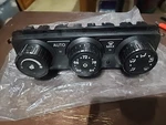 New Oem Paccar Control Head Assembly For T680 & T880. Fixed Price $499.00.