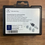 Mercedes Benz Class 17-18 Set Of Four Silver Rim Wheel Locks Key Oe B66470155. Fixed Price $95.00.
