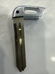 Oem Hyundai Veracruz Blank Key 81996-2B020 2008-2012 Uncut Ignition Genuine. Fixed Price $10.99.